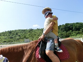 鹿児島市児童クラブの乗馬体験